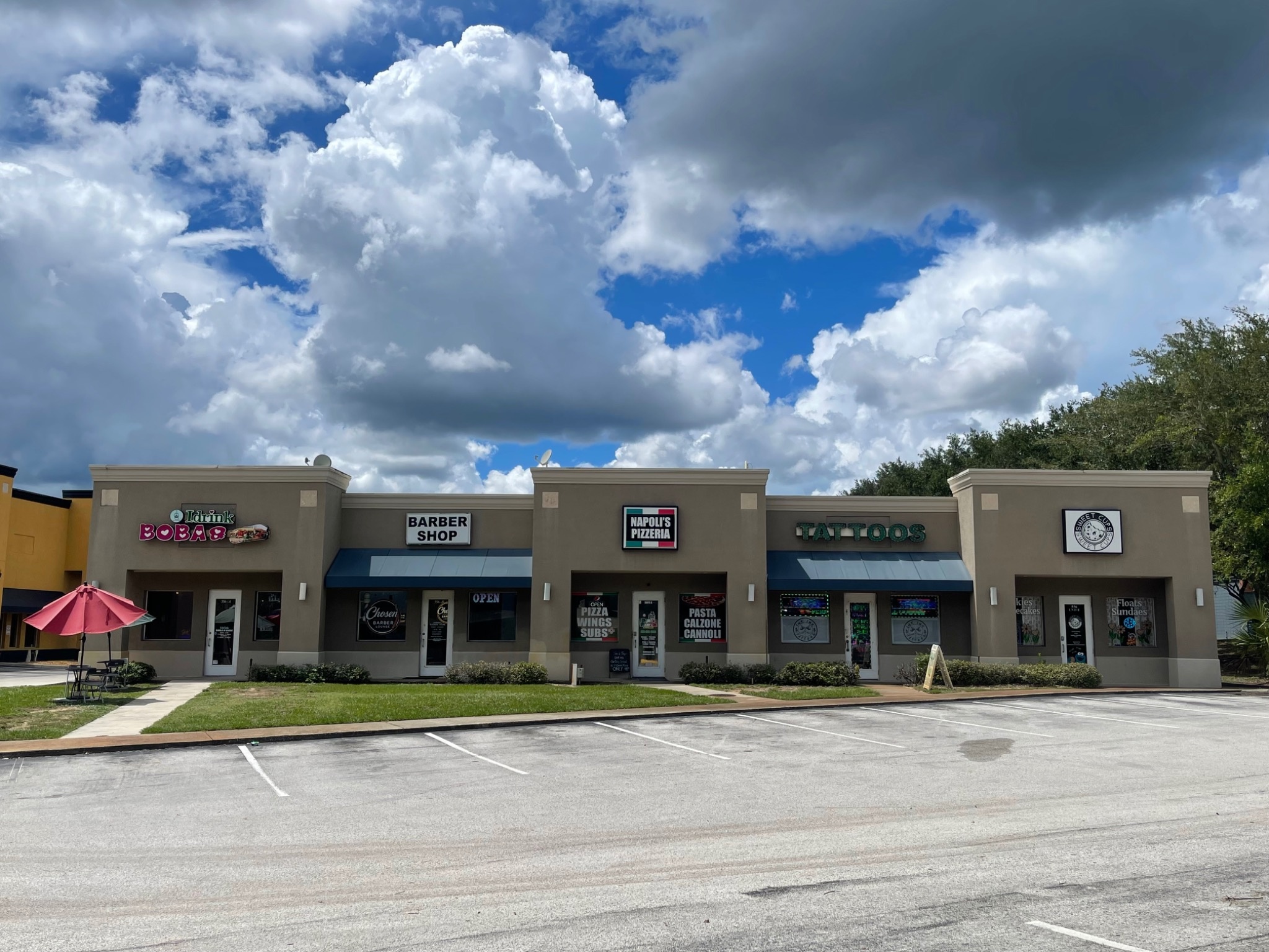 Ink Ink Tattoos storefront in Trailside Plaza
